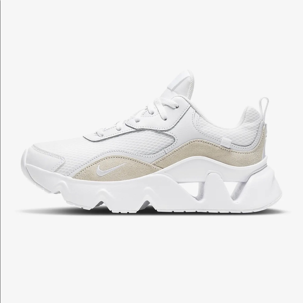 Nike Women RYZ 365 2 White Size 8.5